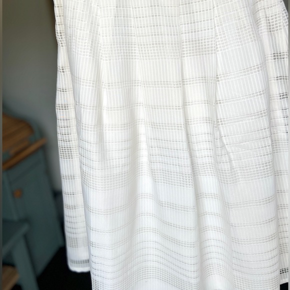 High Waisted Eyelet Skirt White Size Small - Picture 7 of 8
